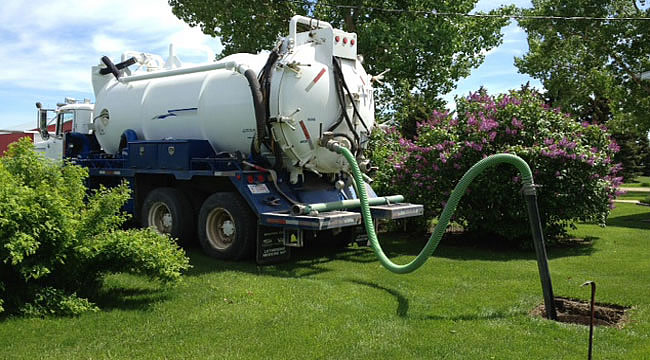 Everything You Need To Know About Emptying Your Septic Tank J J Septic Services Knoxville Tennessee Septic Service Company